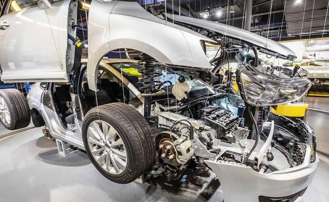 汽車行駛6萬公里，記得更換這些零件，別讓汽車提前報廢